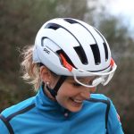 Top 5 du casque vélo femme : féminité et sécurité sur la route
