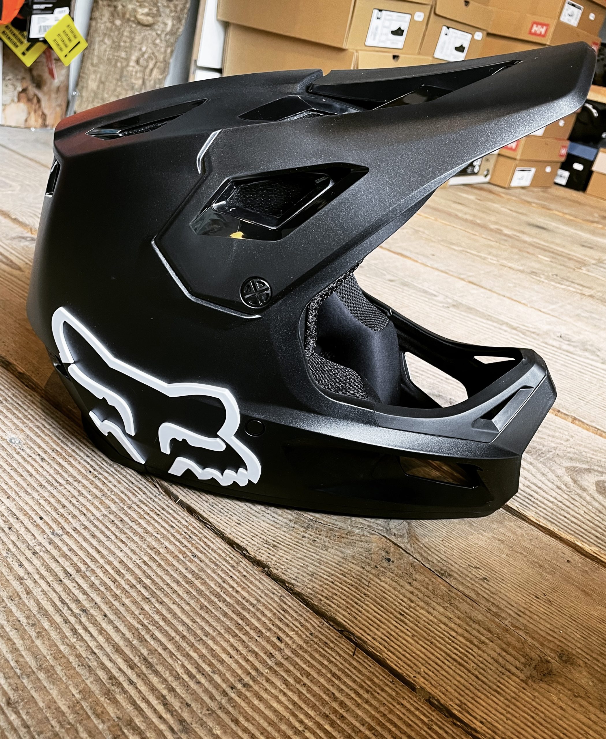 casque-velo-integrale-274fqd-1.jpg Location casque intégral VTT Saint Lary | Evolution 2 – Image 1