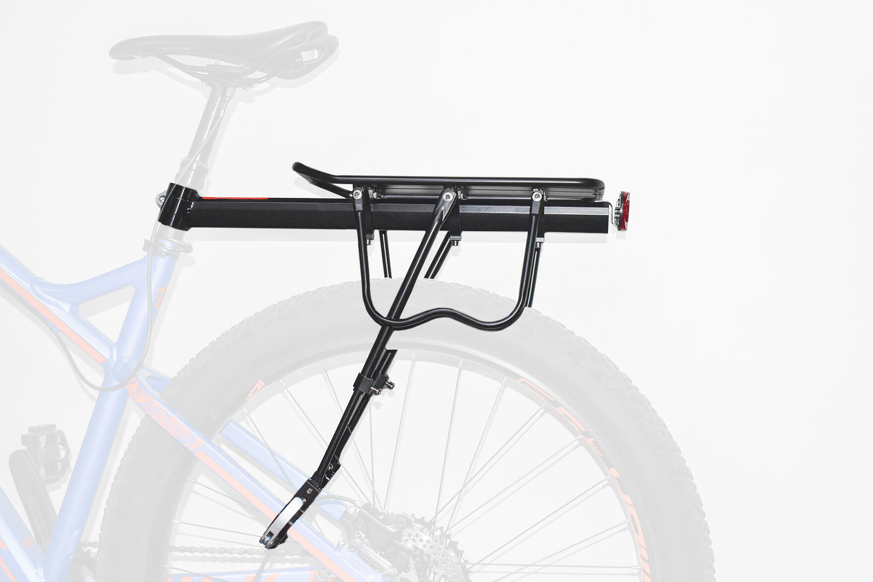 porte-bagage-velo-decathlon-955bkh.jpg Porte bagages vélo arrière ajustable – Image 1